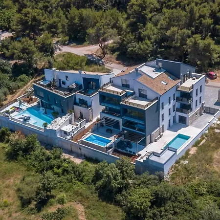Seaside & Spa Apartment Liznjan