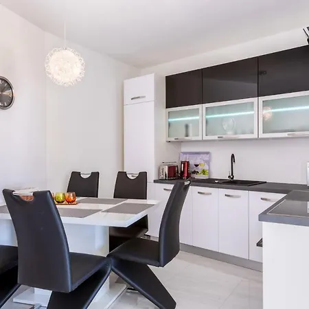 Seaside & Spa Apartament Ližnjan